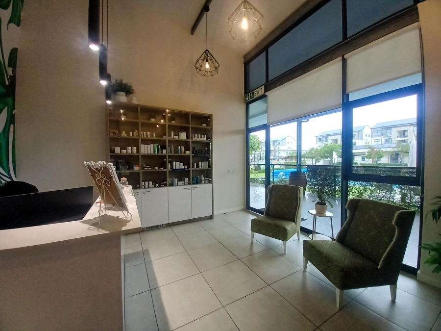 To Let 1 Bedroom Property for Rent in Sandown Western Cape